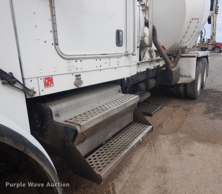 image for item KA9028 2007 Kenworth W900  ready mix