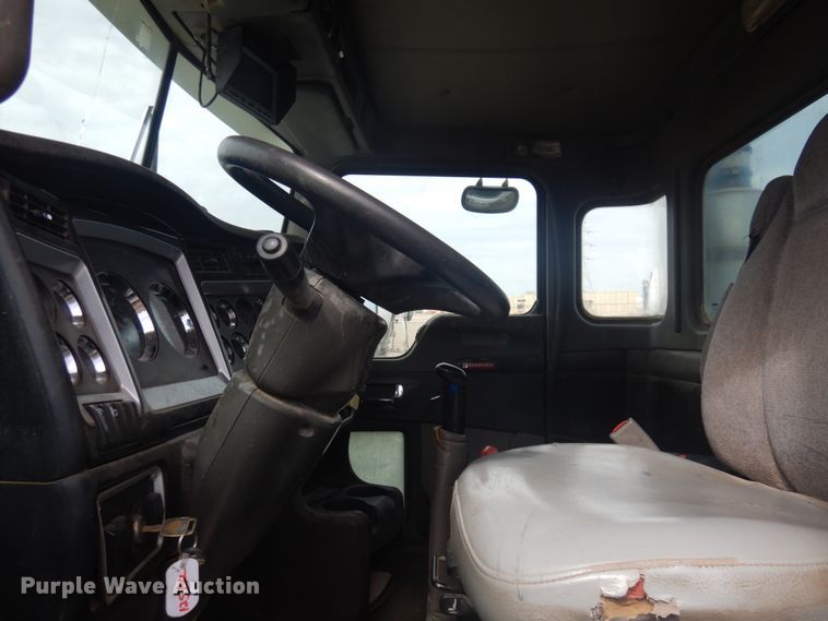 image for item KA9028 2007 Kenworth W900  ready mix