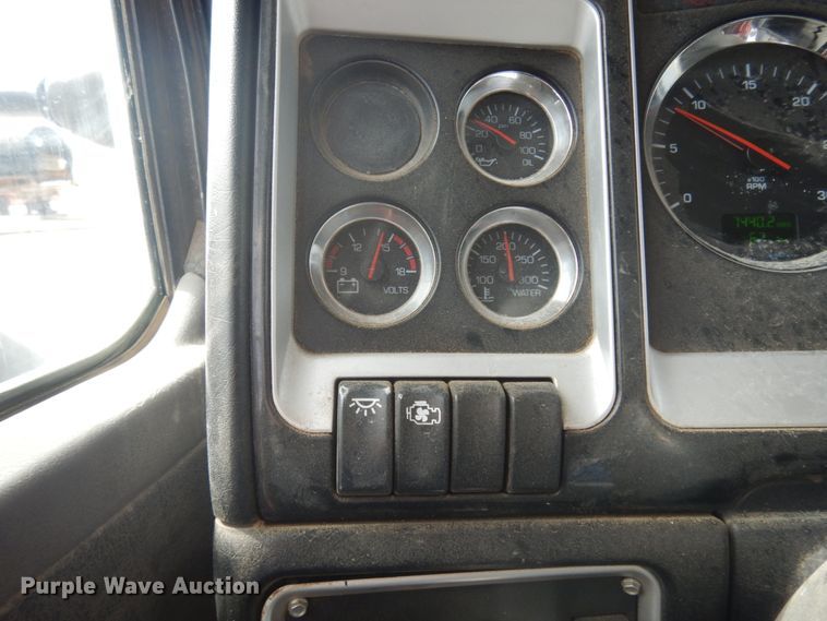 image for item KA9028 2007 Kenworth W900  ready mix