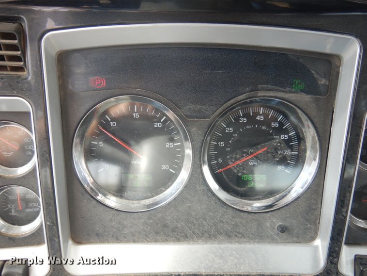 image for item KA9028 2007 Kenworth W900  ready mix