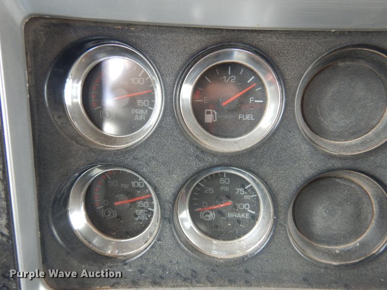 image for item KA9028 2007 Kenworth W900  ready mix