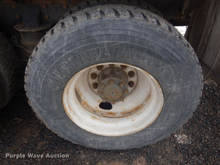 image for item KA9028 2007 Kenworth W900  ready mix