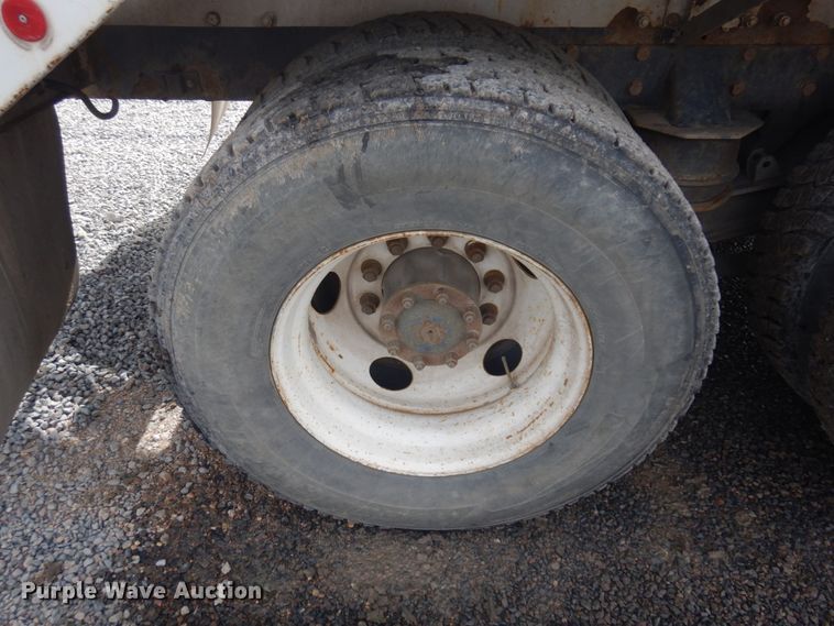 image for item KA9028 2007 Kenworth W900  ready mix