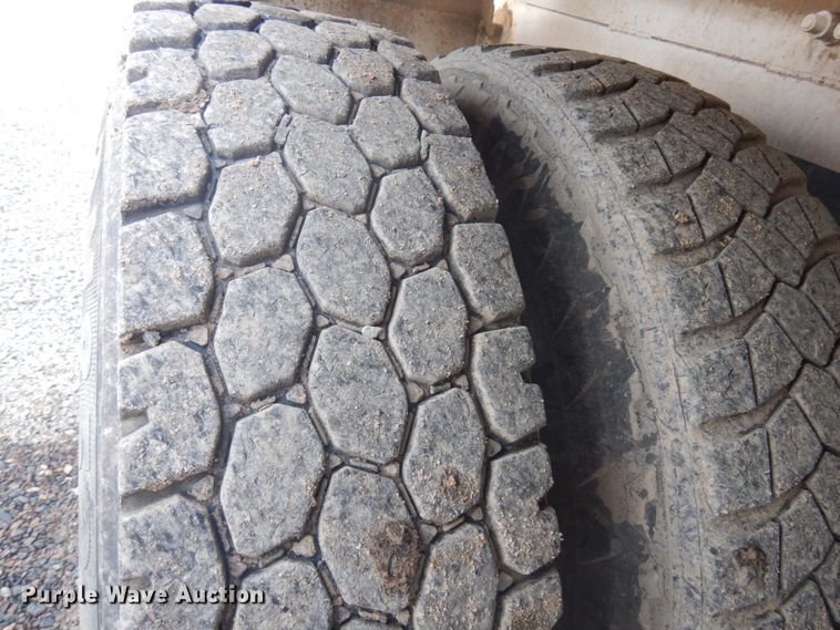 image for item KA9028 2007 Kenworth W900  ready mix