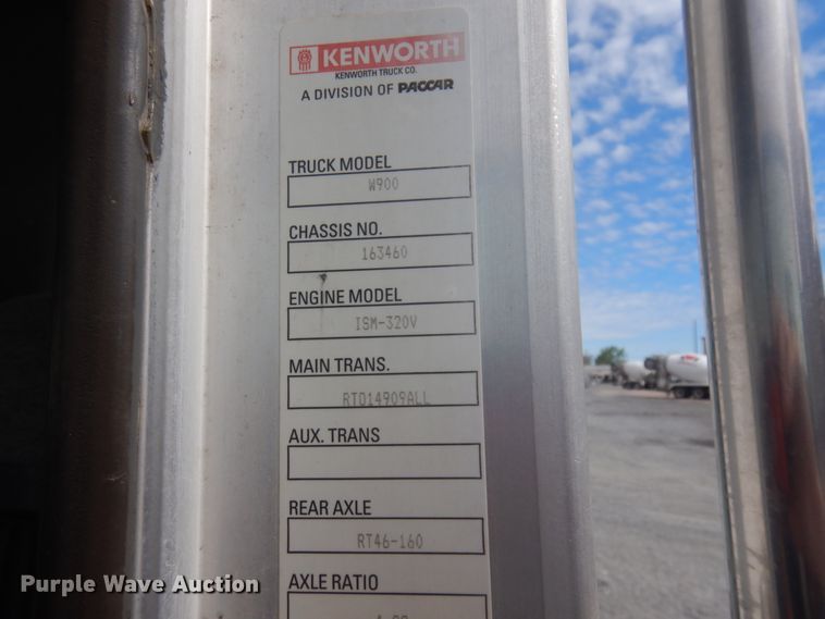 image for item KA9028 2007 Kenworth W900  ready mix