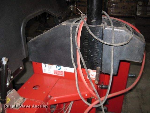 image for item DF4704 2015 Hunter GSP9600HD  wheel balancer