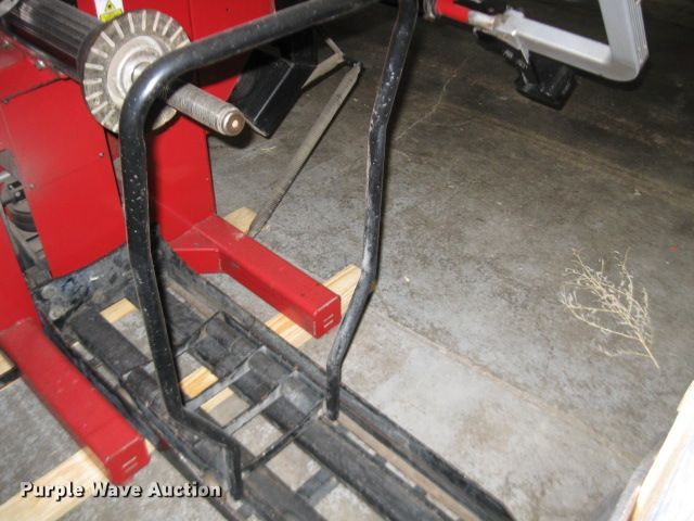 image for item DF4704 2015 Hunter GSP9600HD  wheel balancer