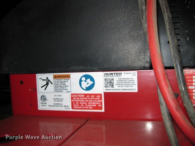 image for item DF4704 2015 Hunter GSP9600HD  wheel balancer