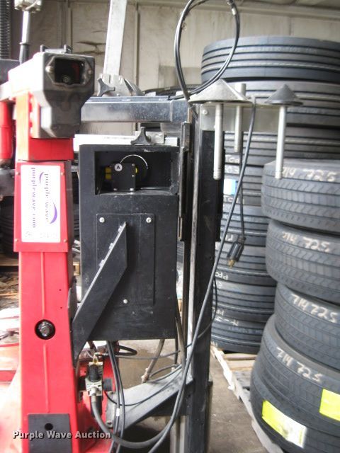 image for item DF4705 2015 Hunter TCX57  rim clamp tire machine