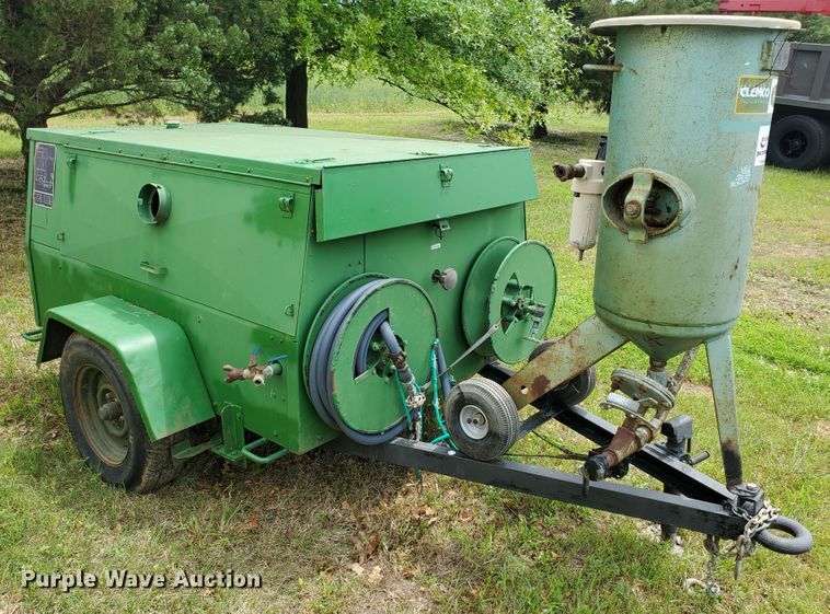 image for item DI5134 Davey  air compressor