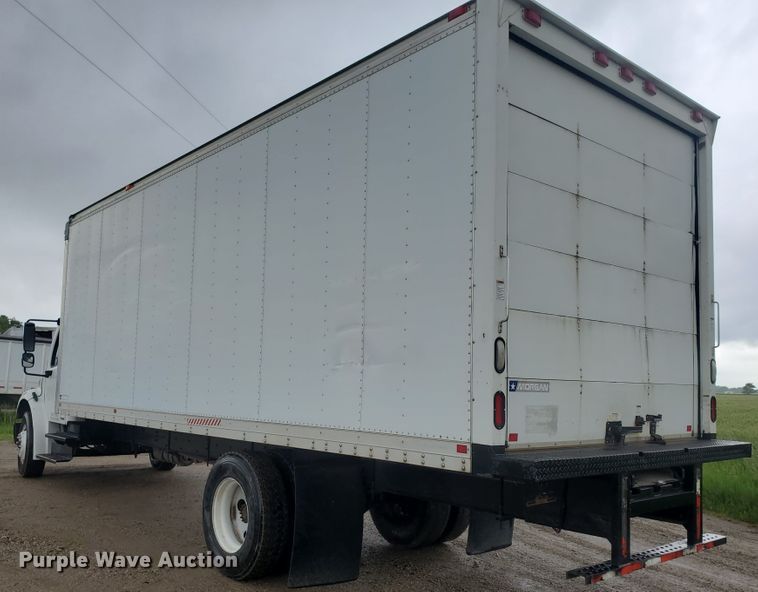 image for item DI5162 2008 Freightliner M2 106  box truck