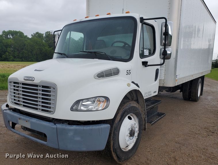 image for item DI5162 2008 Freightliner M2 106  box truck