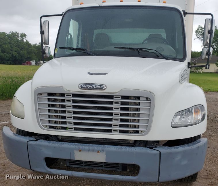 image for item DI5162 2008 Freightliner M2 106  box truck