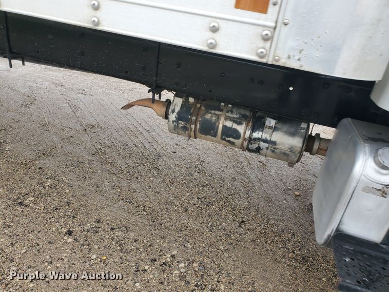 image for item DI5162 2008 Freightliner M2 106  box truck