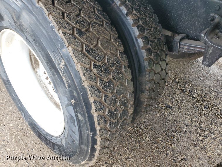 image for item DI5162 2008 Freightliner M2 106  box truck