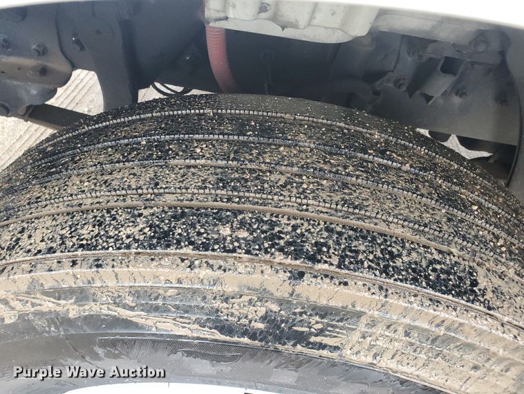 image for item DI5162 2008 Freightliner M2 106  box truck