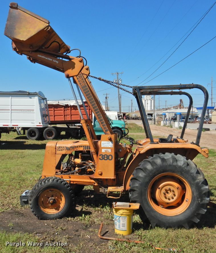 image for item DJ5002 1975 Case 380LL  tractor