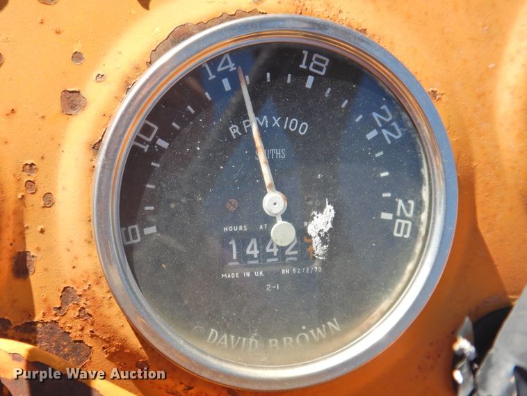 image for item DJ5002 1975 Case 380LL  tractor