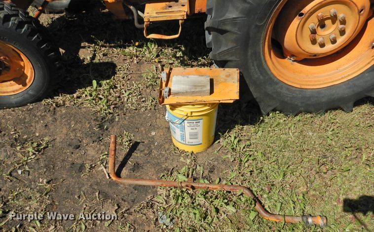 image for item DJ5002 1975 Case 380LL  tractor