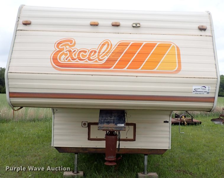 image for item DJ5737 1988 Ex-Cel  camper