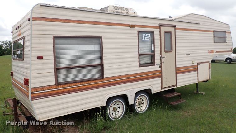 image for item DJ5737 1988 Ex-Cel  camper