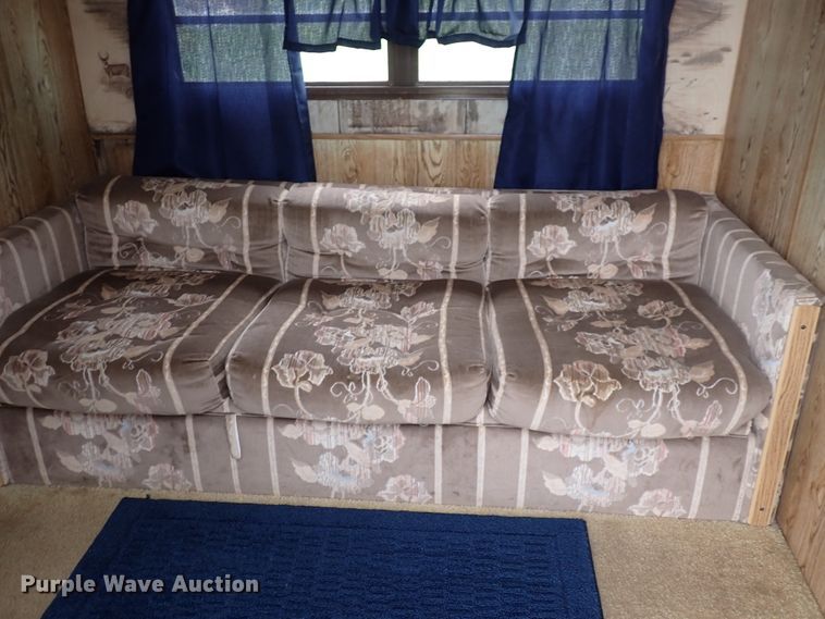 image for item DJ5737 1988 Ex-Cel  camper