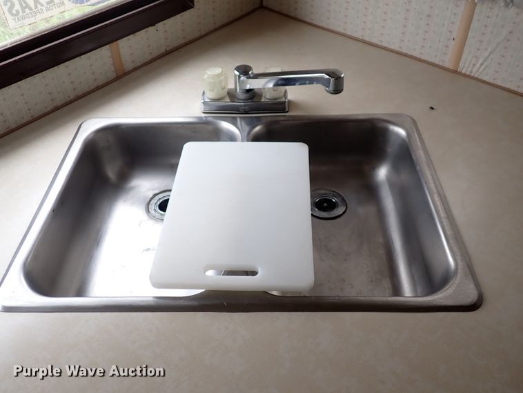 image for item DJ5737 1988 Ex-Cel  camper