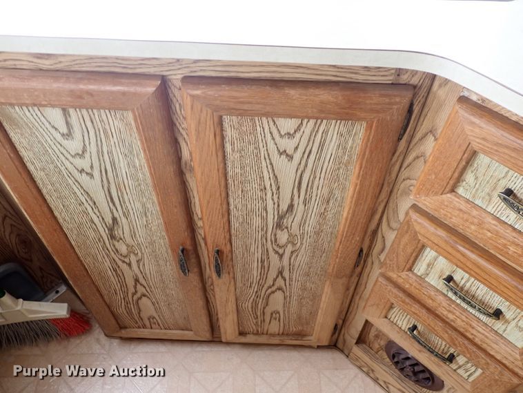 image for item DJ5737 1988 Ex-Cel  camper