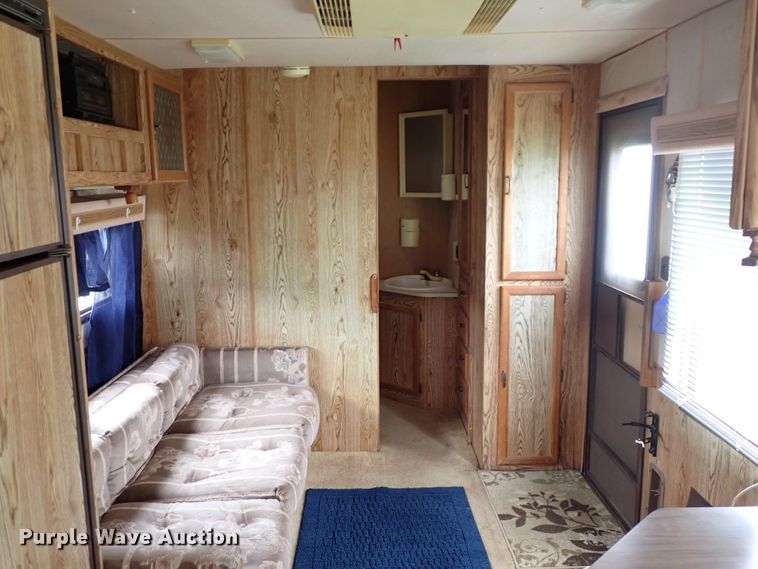 image for item DJ5737 1988 Ex-Cel  camper