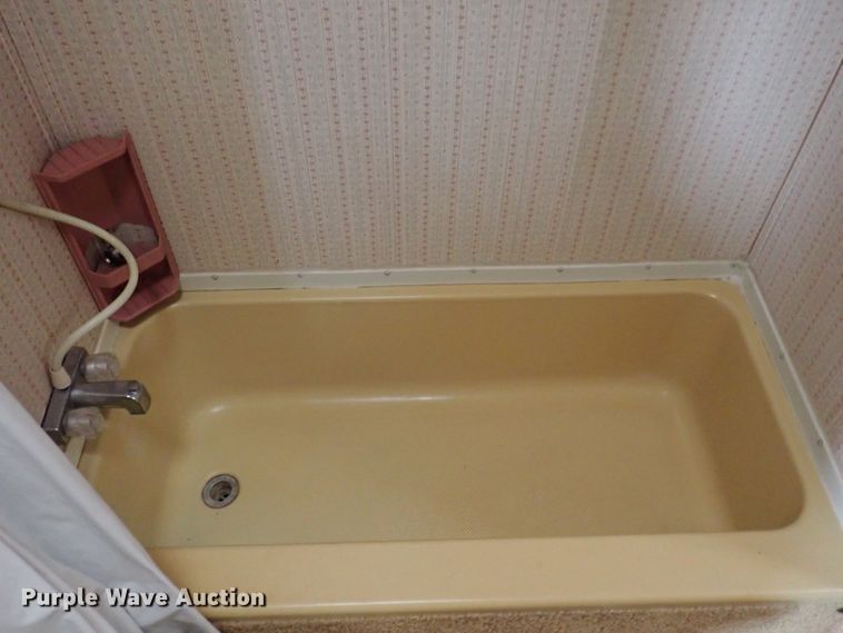 image for item DJ5737 1988 Ex-Cel  camper