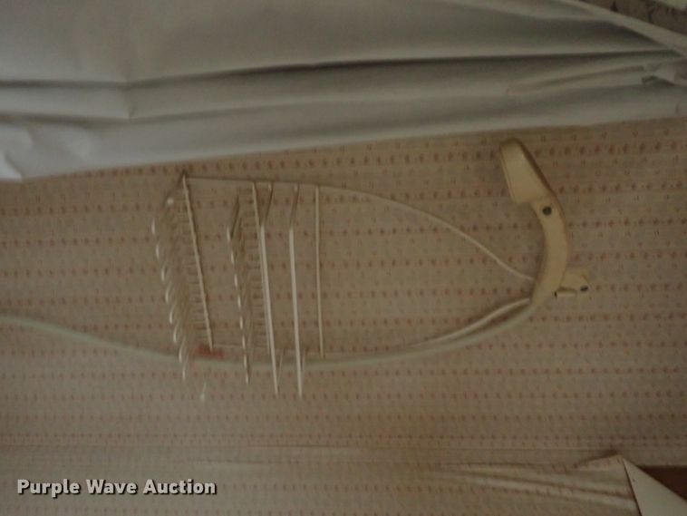 image for item DJ5737 1988 Ex-Cel  camper