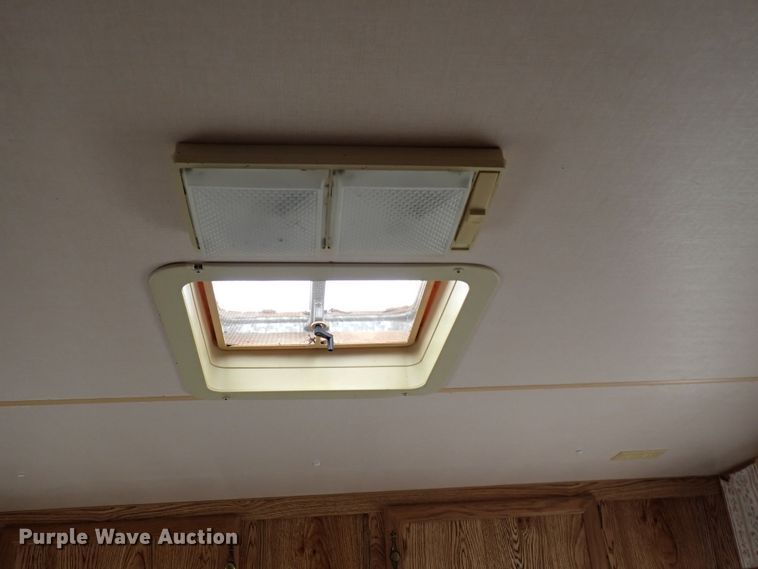 image for item DJ5737 1988 Ex-Cel  camper