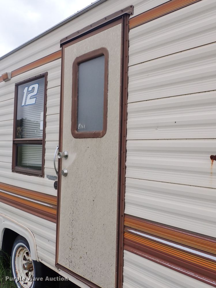 image for item DJ5737 1988 Ex-Cel  camper
