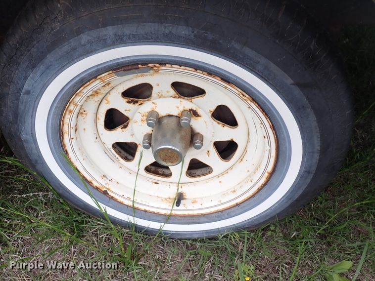 image for item DJ5737 1988 Ex-Cel  camper