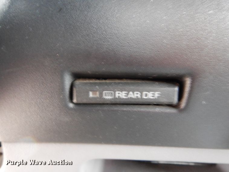 image for item DK5681 1995 Ford Bronco XLT  SUV