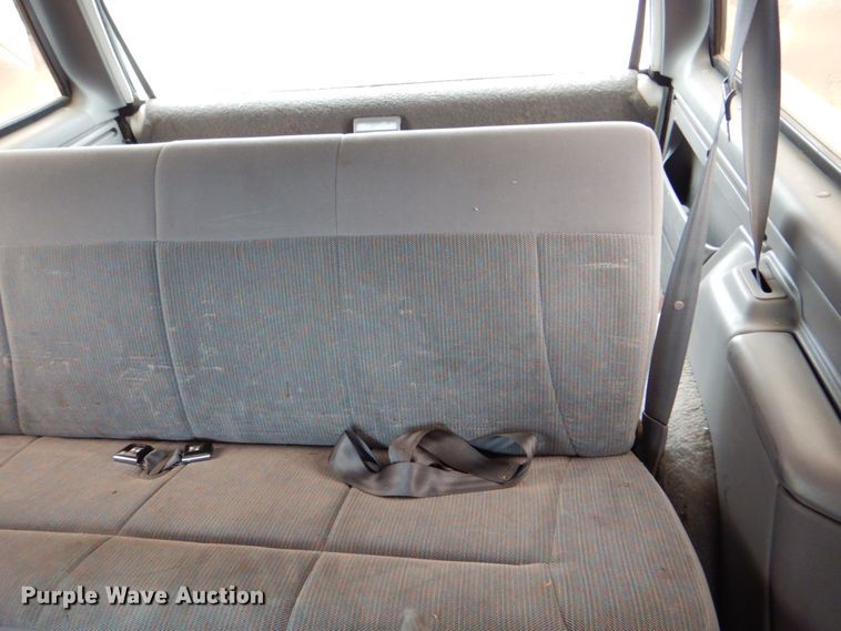 image for item DK5681 1995 Ford Bronco XLT  SUV