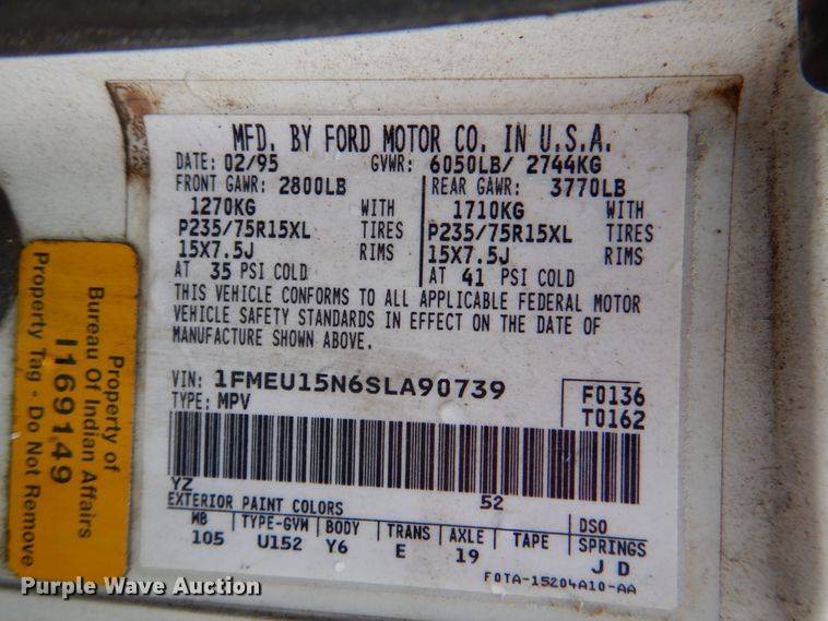 image for item DK5681 1995 Ford Bronco XLT  SUV