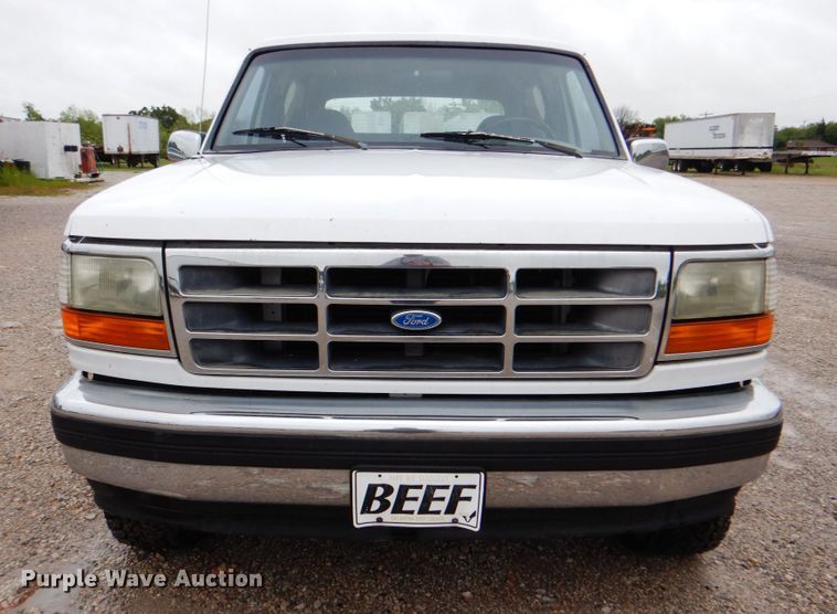 image for item DK5682 1995 Ford Bronco XLT  SUV