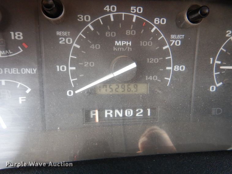 image for item DK5682 1995 Ford Bronco XLT  SUV