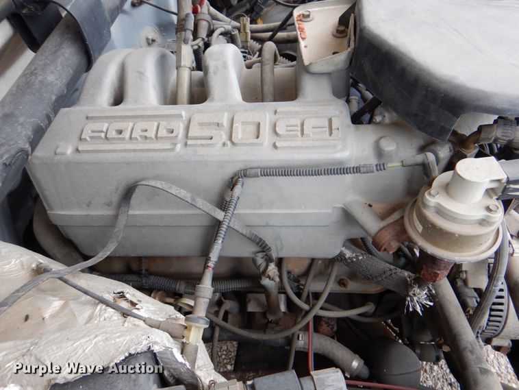 image for item DK5682 1995 Ford Bronco XLT  SUV