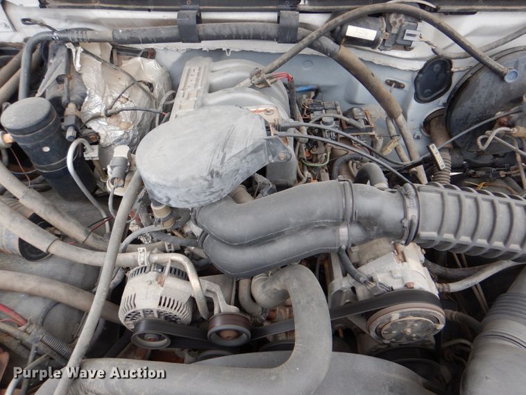 image for item DK5682 1995 Ford Bronco XLT  SUV