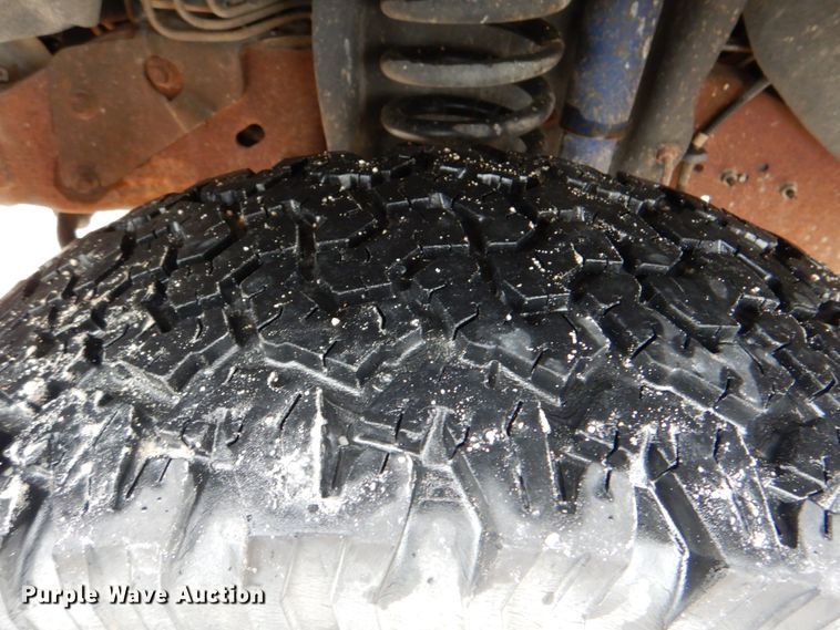 image for item DK5682 1995 Ford Bronco XLT  SUV