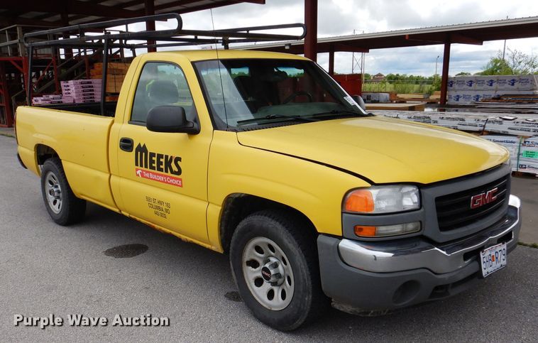 image for item DL5737 2007 GMC Sierra 1500  pickup truck