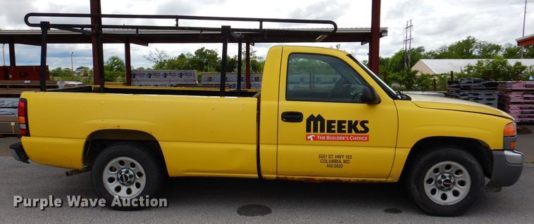 image for item DL5737 2007 GMC Sierra 1500  pickup truck