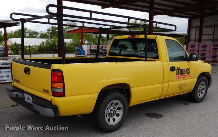 image for item DL5737 2007 GMC Sierra 1500  pickup truck