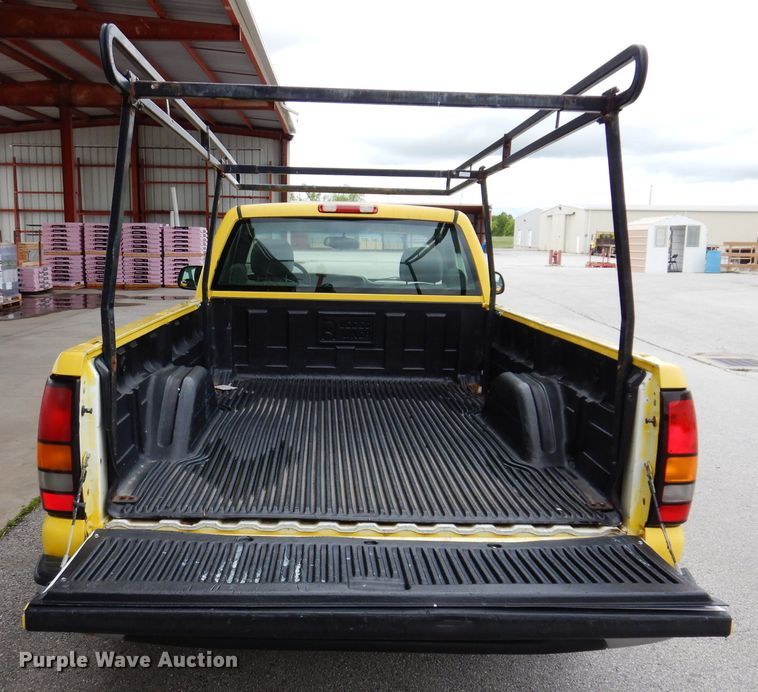 image for item DL5737 2007 GMC Sierra 1500  pickup truck