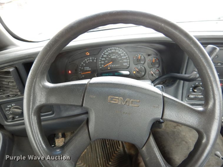 image for item DL5737 2007 GMC Sierra 1500  pickup truck