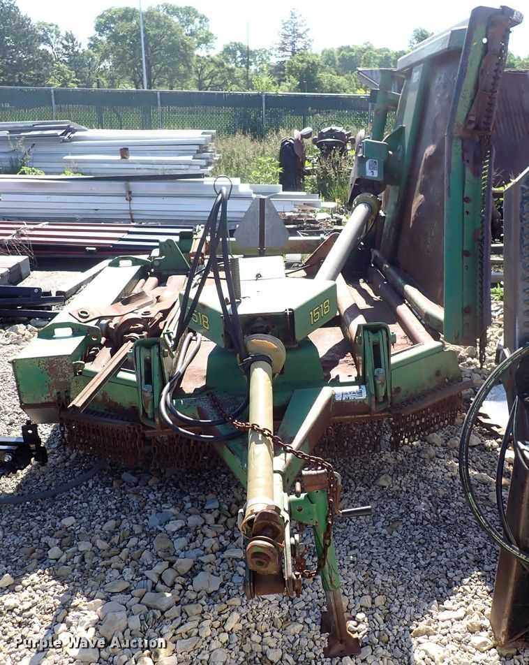 image for item DL7523 John Deere 1518  batwing rotary mower