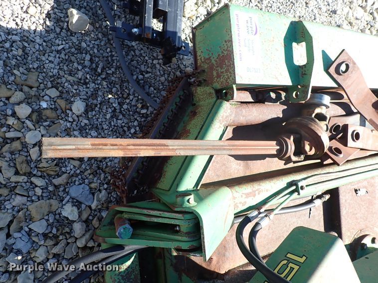 image for item DL7523 John Deere 1518  batwing rotary mower