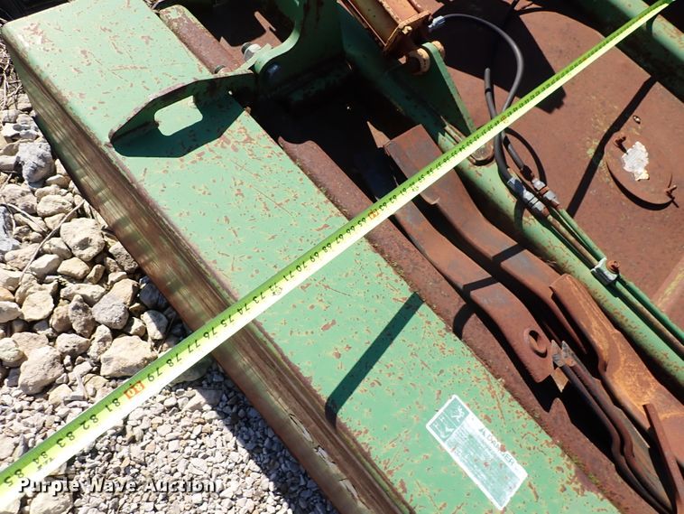 image for item DL7523 John Deere 1518  batwing rotary mower